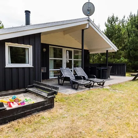 Vakantiehuis Enchanting Hideaway In Henne Town-by Traum Henne Strand