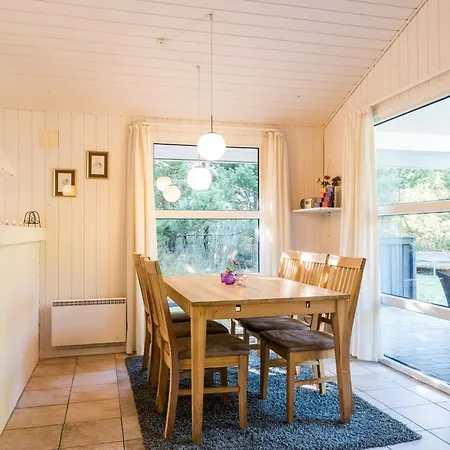 Enchanting Hideaway In Henne Town-by Traum Vakantiehuis *