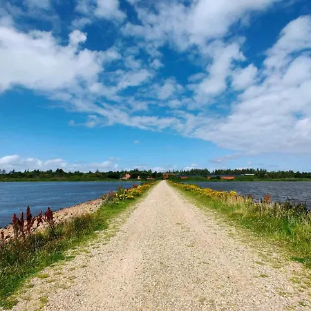 Enchanting Hideaway In Henne Town-by Traum Vakantiehuis